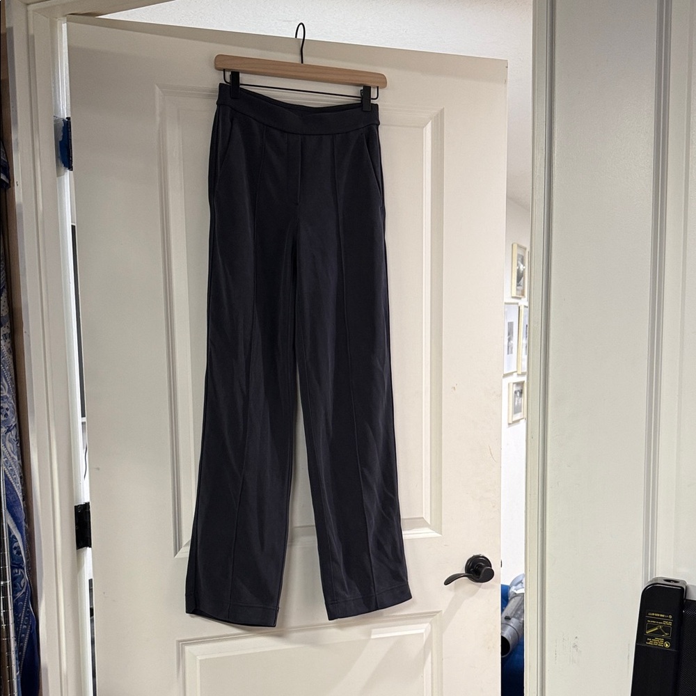 Lululemon charcoal pants
